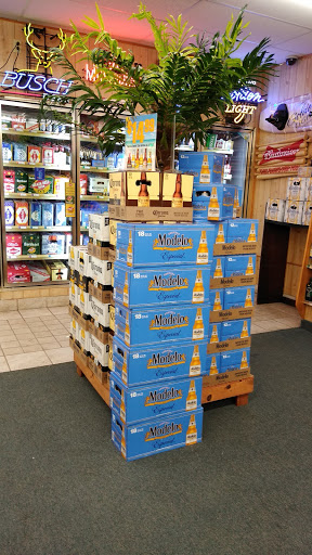 Liquor Store «Cedar Liquor», reviews and photos, 1800 E Old Shakopee Rd, Bloomington, MN 55425, USA