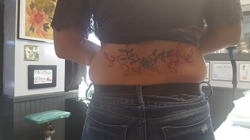 Tattoo Shop «Speakeasy Tattoo Company», reviews and photos, 728 W King St, Boone, NC 28607, USA