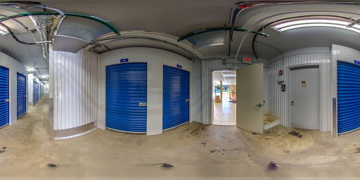 Self-Storage Facility «CubeSmart Self Storage», reviews and photos, 1245 S Highland Ave, Lombard, IL 60148, USA