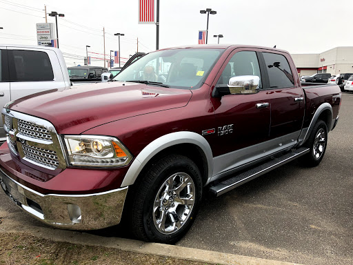 Car Dealer «Dodge Chrysler Jeep City», reviews and photos