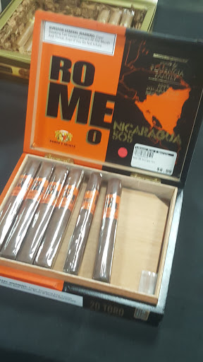 Liquor Store «Lebanon Wine & Spirits», reviews and photos, 111 S Hartmann Dr, Lebanon, TN 37087, USA