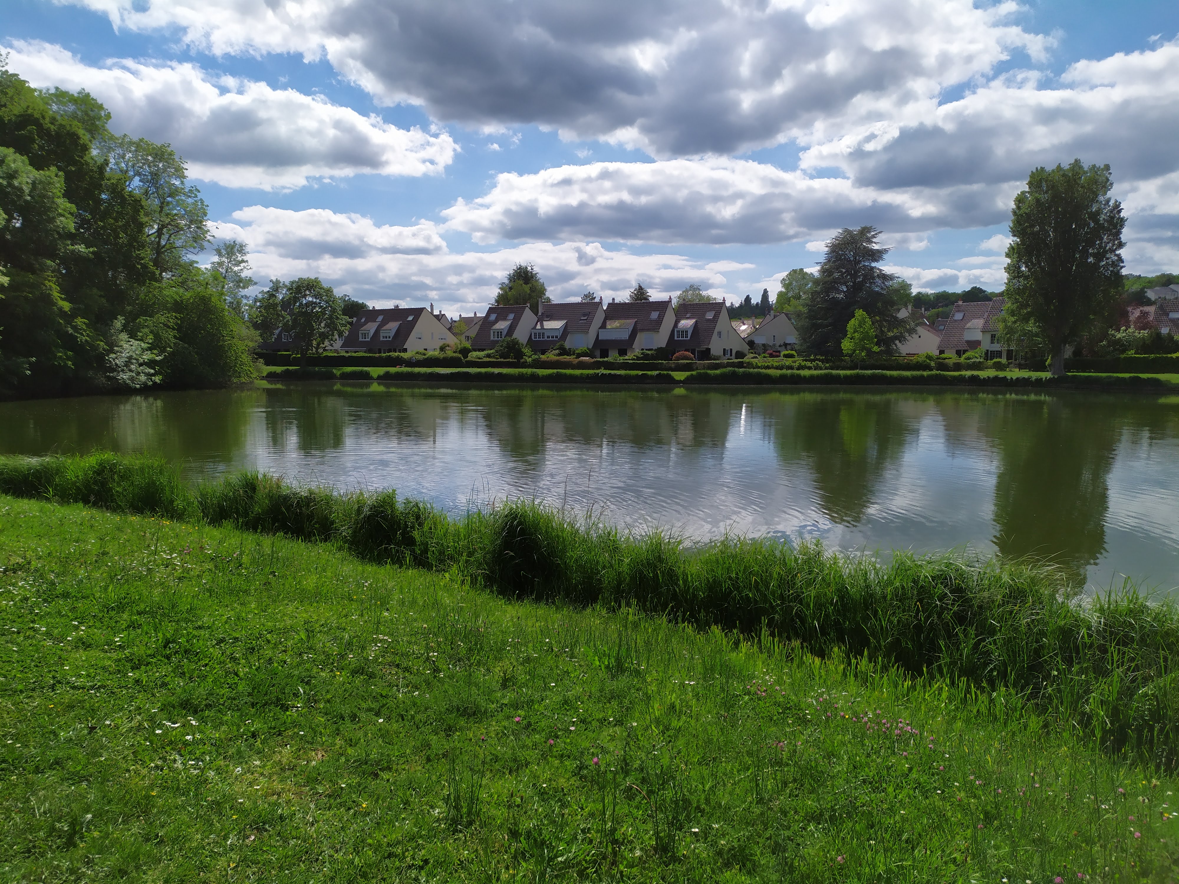 Photo n° 1 de l'avis de ElHadi.e fait le 10/07/2019 à 13:54