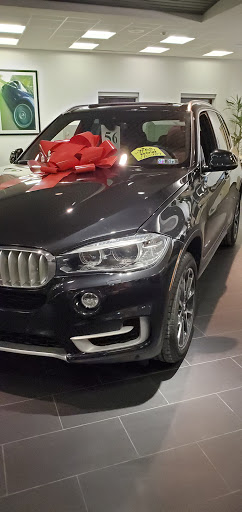 BMW Dealer «Thompson BMW», reviews and photos