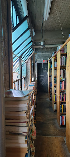 Used Book Store «John K. King Used & Rare Books», reviews and photos, 901 W Lafayette Blvd, Detroit, MI 48226, USA