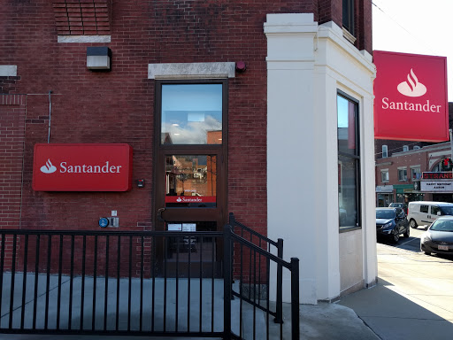 Santander Bank in Clinton, Massachusetts
