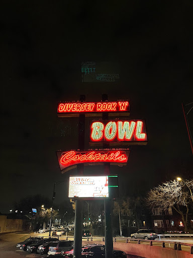 Bowling Alley «Diversey River Bowl», reviews and photos, 2211 W Diversey Pkwy, Chicago, IL 60647, USA
