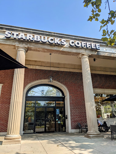 Starbucks, 2450 E Main St, Bexley, OH 43209, USA, 