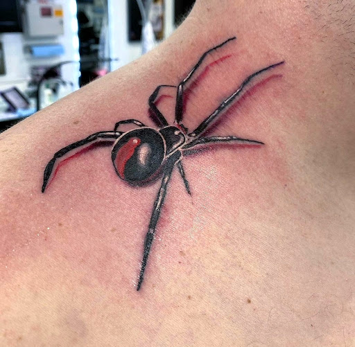 Tattoo Shop «Lucky You Tattoos», reviews and photos, 181 W Alameda St A, Manteca, CA 95336, USA