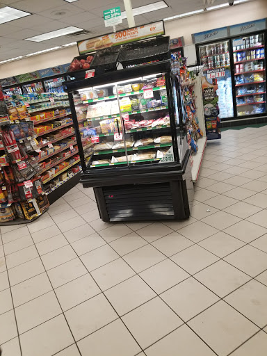 Convenience Store «Speedway», reviews and photos, 709 McGrath Hwy, Somerville, MA 02145, USA