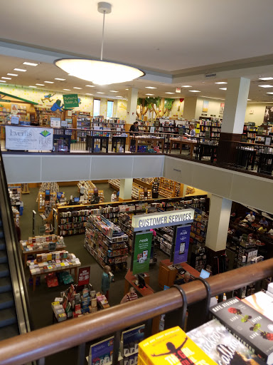 Book Store «Barnes & Noble», reviews and photos, 2051 N Federal Hwy, Fort Lauderdale, FL 33305, USA