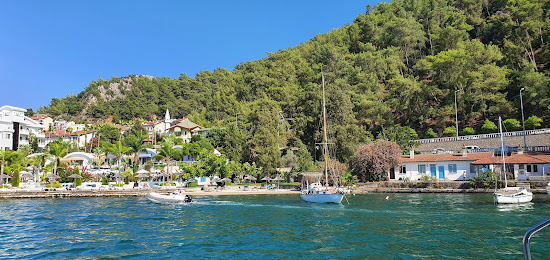 Yacht Classic Beach