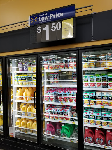 Supermarket «Walmart Neighborhood Market», reviews and photos, 2551 W Cermak Rd, Chicago, IL 60608, USA