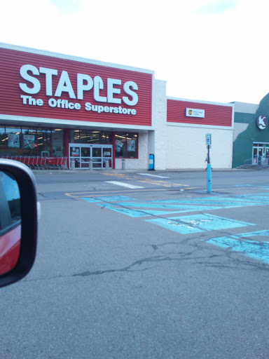 Office Supply Store «Staples», reviews and photos, 951 Viewmont Dr, Dickson City, PA 18519, USA