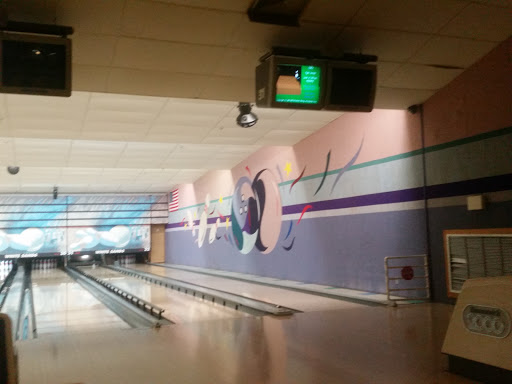 Bowling Alley «White Sands Bowling Center», reviews and photos, 653 Beal Pkwy NW, Fort Walton Beach, FL 32547, USA