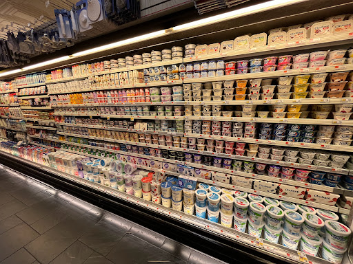 Supermarket «Morton Williams Supermarkets», reviews and photos, 908 2nd Ave, New York, NY 10017, USA