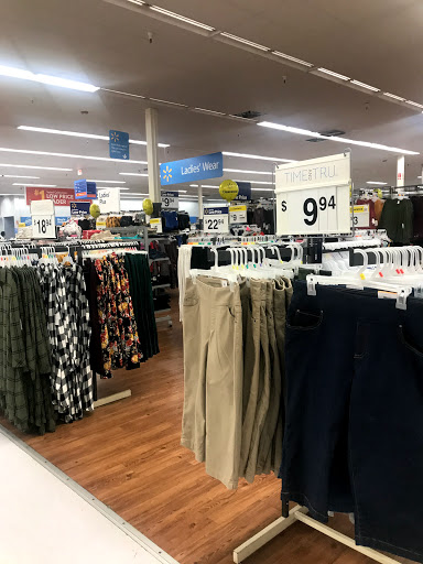 Discount Store «Walmart», reviews and photos, 25450 The Old Rd, Stevenson Ranch, CA 91381, USA
