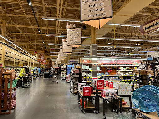 Supermarket «Wegmans», reviews and photos, 169 University Ave, Westwood, MA 02090, USA