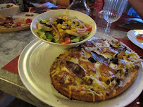 Plats et boissons du Pizzeria Pizza Bella chez Marie et Gerard à Marseillan - n°6