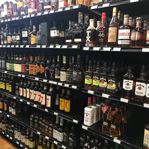 Wine Store «F & G Beverages», reviews and photos, 1707 Washington St, Vicksburg, MS 39180, USA