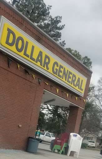 Discount Store «Dollar General», reviews and photos, 716 Woodward Ave, Muscle Shoals, AL 35661, USA