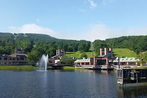 Wachusett Mountain Ski Area image