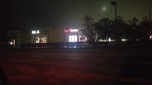 Cell Phone Store «Verizon Authorized Retailer - A Wireless», reviews and photos, 5285 30th St E, Bradenton, FL 34203, USA