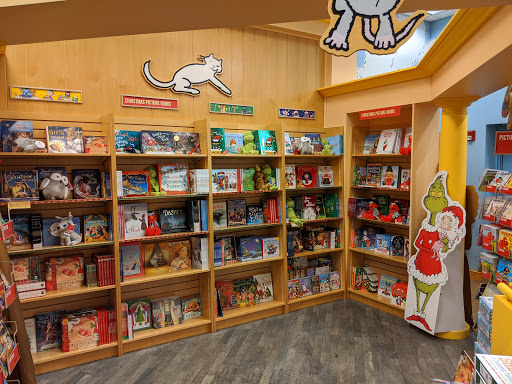 Book Store «Barnes & Noble», reviews and photos, 3454 Erie Blvd E, Syracuse, NY 13214, USA