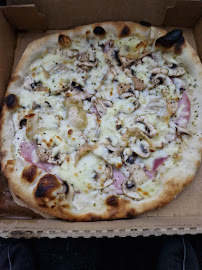 Plats et boissons du Pizzeria Pizza tocino à Dourdan - n°2