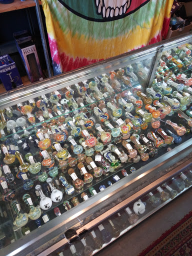 Tobacco Shop «Whatever Shop», reviews and photos, 2027 Madison Ave, Memphis, TN 38104, USA