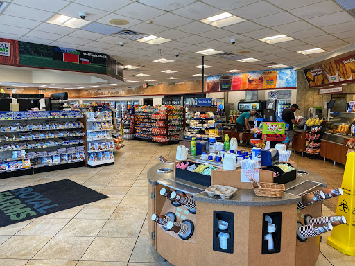 Convenience Store «Royal Farms», reviews and photos, 379 Conowingo Rd, Conowingo, MD 21918, USA