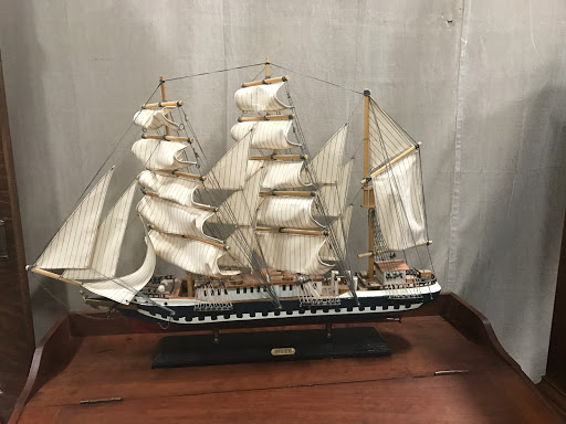 Auction House «RPN Sales & Auction House», reviews and photos, 4451 N Milwaukee Ave, Chicago, IL 60630, USA