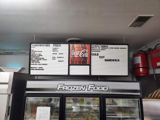 Convenience Store «Four Quarters Mini Mart», reviews and photos, 102 IN-62, New Washington, IN 47162, USA