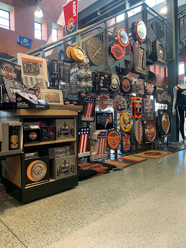 Harley-Davidson Dealer «ABC Harley-Davidson», reviews and photos, 4405 Highland Rd, Waterford Twp, MI 48328, USA