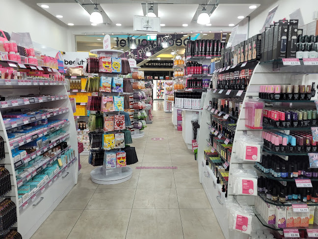 Beauty Outlet - Cosmetics store