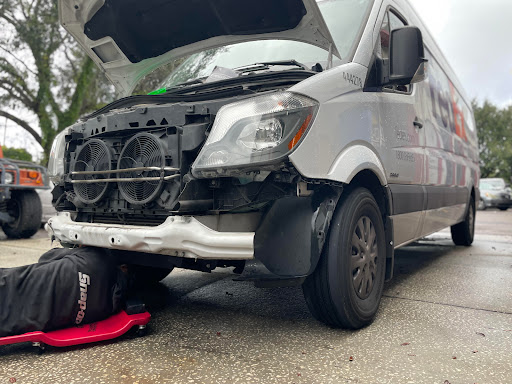 Auto Repair Shop «C & G Auto Center», reviews and photos, 4155 W Oak Ridge Rd, Orlando, FL 32809, USA