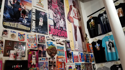 Clothing Store «Round Two», reviews and photos, 202 W Broad St, Richmond, VA 23220, USA