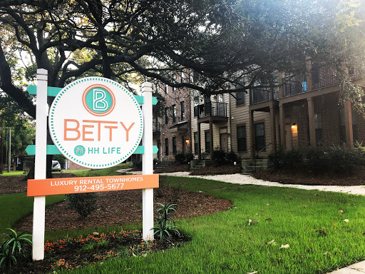 The Betty Apartments