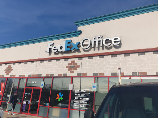 Print Shop «FedEx Office Print & Ship Center», reviews and photos, 6030 Greenbelt Rd, Greenbelt, MD 20770, USA
