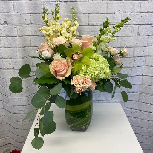 Florist «Evans Flowers & Greenhouse», reviews and photos, 49 Warren St, Peabody, MA 01960, USA