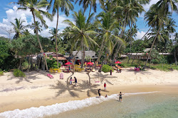 Foto de Batigama Beach com muito limpo nível de limpeza
