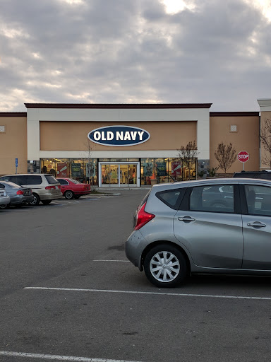 Clothing Store «Old Navy», reviews and photos, 6607 N Riverside Dr, Fresno, CA 93722, USA