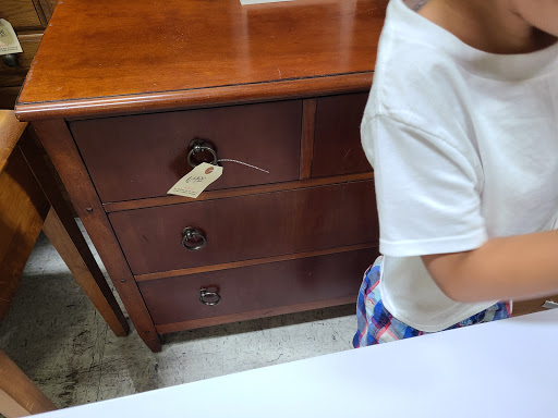 Thrift Store «Superior Thrift Store», reviews and photos, 1135 N Wilson Way, Stockton, CA 95205, USA