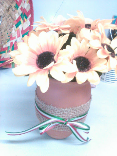 Fabric Store «Fabric Barn», reviews and photos, 3111 E Anaheim St, Long Beach, CA 90804, USA