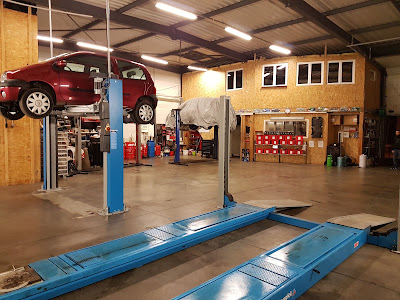 AUTO LEMAN 74 à Douvaine