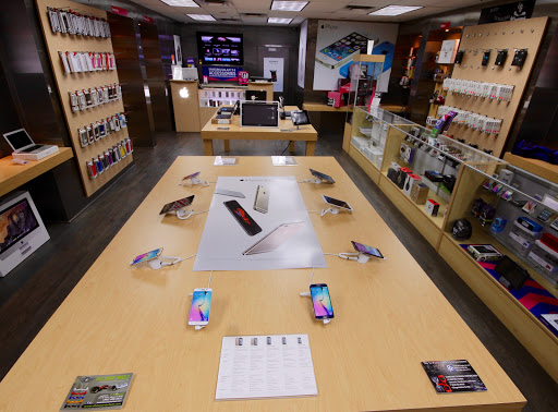 Electronics Store «I-Town Store», reviews and photos, 217 SE 1st St, Miami, FL 33131, USA