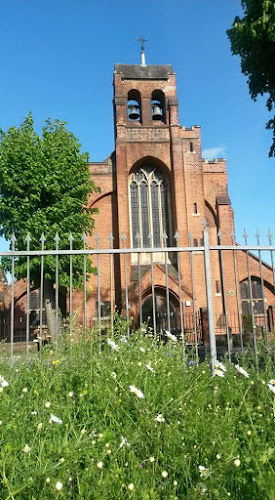 Reviews of St Aldhelms Church in London - Church