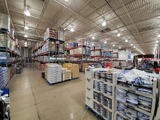 Warehouse store «Costco Wholesale», reviews and photos, 27118 Gratiot Ave, Roseville, MI 48066, USA