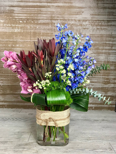 Florist «Open Blooms», reviews and photos, 4212 Technology Ct, Chantilly, VA 20151, USA