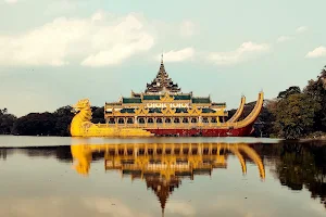 Kandawgyi park image