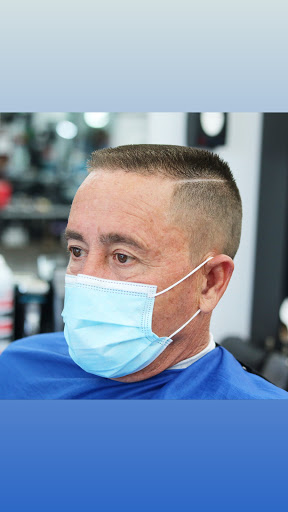 Barber Shop «4 Gentlemen Barbershop», reviews and photos, 12789 Waterford Lakes Pkwy #4, Orlando, FL 32828, USA